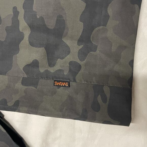 Swims Camo Jacket Mens Size Medium Long Sleeve - Picture 13 of 16